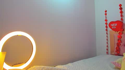 Silvana online show from 02/15/25, 12:54