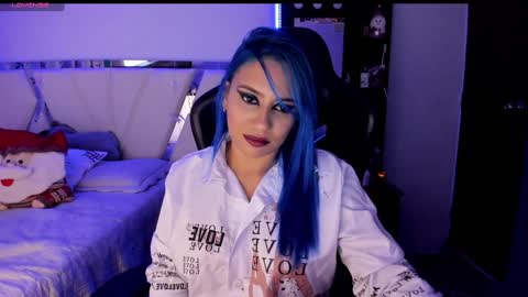   powder    online show from 01/02/25, 11:06