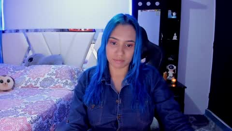   powder    online show from 01/15/25, 12:30