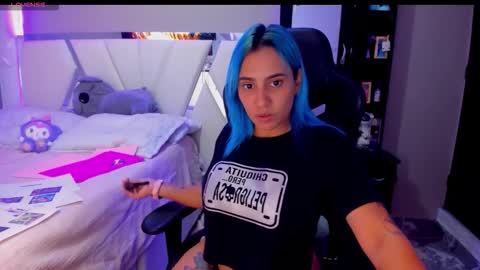   powder    online show from 02/07/26, 01:31