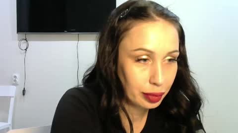 Snapshot of silver_still chatting on 04/15/26, 05:42 silver_still online show from 04/15/26, 05:42