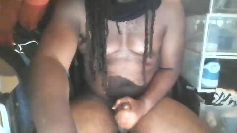 Snapshot of silverbro chatting on 11/06/25, 08:54 silverbro online show from 11/06/25, 08:54