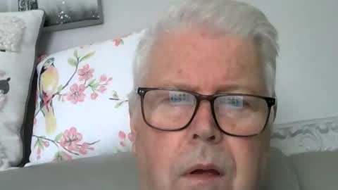 Snapshot of silverfoxpauly chatting on 09/24/25, 10:51 silverfoxpauly online show from 09/24/25, 10:51