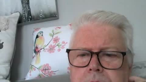 Snapshot of silverfoxpauly chatting on 05/30/26, 10:56 silverfoxpauly online show from 05/30/26, 10:56