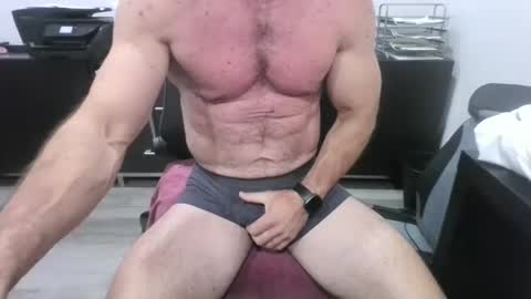 Snapshot of silvertick70 chatting on 12/27/24, 04:26 silvertick70 online show from 12/27/24, 04:26