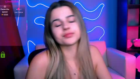 Silvia nude in pvt  online show from 06/11/26, 02:22