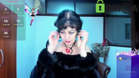 Silvia Wallec online show from 03/02/25, 06:37