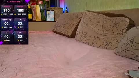 miss Anna online show from 12/31/24, 10:34