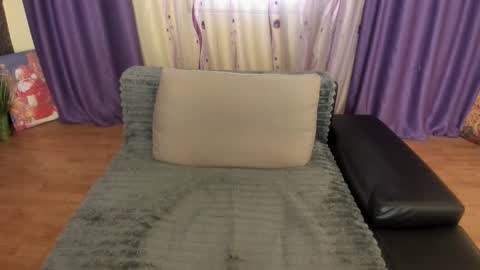 Silvya online show from 03/29/26, 09:53