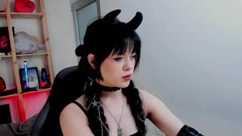 Wendy help me get get 69 likes  online show from 04/07/26, 06:25