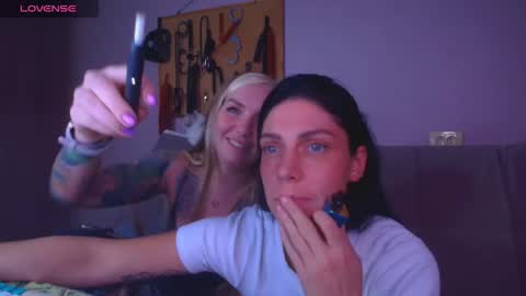 simona_moonshine online show from 11/20/25, 07:02