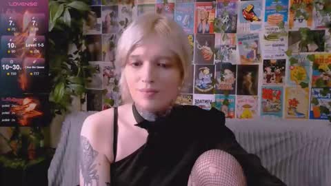 Simona online show from 10/14/25, 01:17