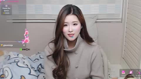 simonastephanie online show from 11/25/25, 03:01