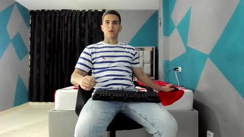 SIMON KELER online show from 12/31/24, 08:23