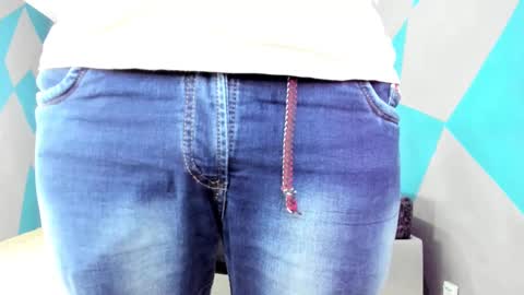 SIMON KELER online show from 02/05/25, 06:02