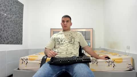 SIMON KELER online show from 02/01/26, 12:09