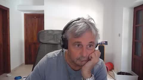 Simon online show from 11/08/25, 09:31