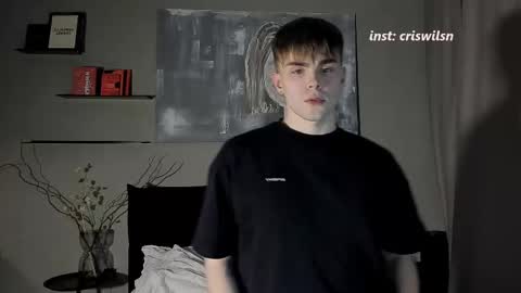 Snapshot of simonwnl chatting on 02/28/25, 04:10 Simon online show from 02/28/25, 04:10