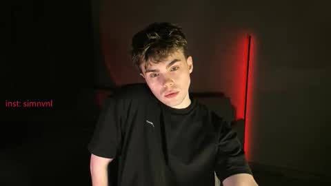 Snapshot of simonwnl chatting on 10/11/25, 09:13 Simon online show from 10/11/25, 09:13