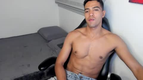 Andrey online show from 04/08/26, 04:01