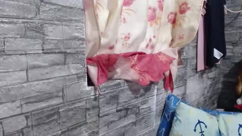 Ela online show from 01/08/26, 01:41