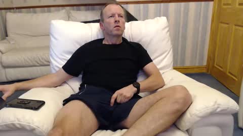 Simples online show from 12/20/24, 05:18