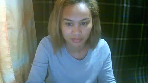 Snapshot of simply__me chatting on 02/05/26, 10:25 simply__me online show from 02/05/26, 10:25