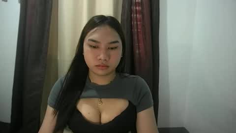 Snapshot of simply_francine chatting on 06/04/26, 02:39 simply francine online show from 06/04/26, 02:39