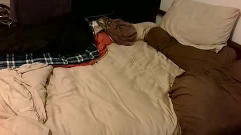 Snapshot of simply_jason chatting on 12/22/25, 04:09 Jason online show from 12/22/25, 04:09