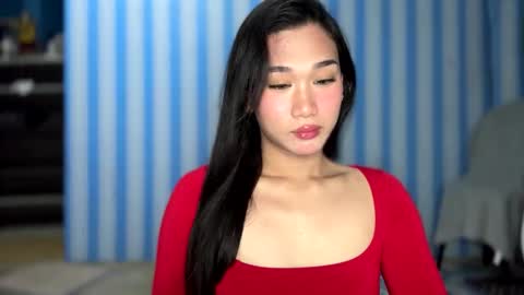 Snapshot of simplysultrykylie chatting on 05/27/26, 09:01 Kylie online show from 05/27/26, 09:01