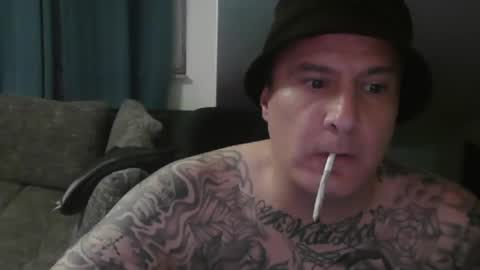 sinalco1975 online show from 11/03/25, 01:29