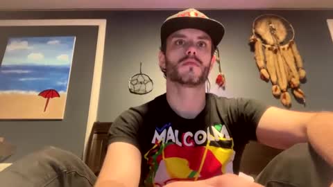 Snapshot of sincognitoh chatting on 12/23/24, 10:12 sincognitoh online show from 12/23/24, 10:12