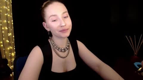 Sindi online show from 03/28/26, 07:35