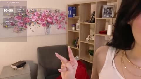 Eva online show from 03/19/26, 08:13