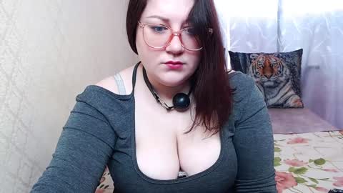 Snapshot of sindyjenice chatting on 01/23/25, 05:35 Angela online show from 01/23/25, 05:35