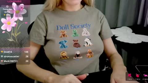 Snapshot of sinful_kittyy chatting on 05/11/26, 04:04 Kate online show from 05/11/26, 04:04