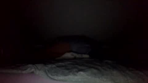 Snapshot of singleandlooking99 chatting on 12/21/25, 03:52 singleandlooking99 online show from 12/21/25, 03:52