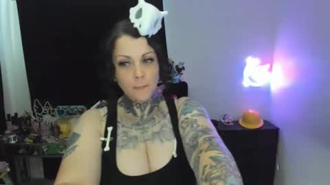Sinomin online show from 05/17/26, 11:23