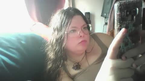 Snapshot of siofra chatting on 03/02/25, 06:08 Siofra online show from 03/02/25, 06:08