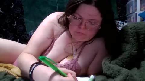 Snapshot of siofra chatting on 09/12/25, 06:35 Siofra online show from 09/12/25, 06:35