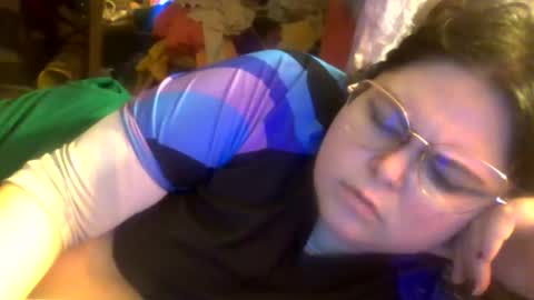 Snapshot of siofra chatting on 01/11/26, 02:27 Siofra online show from 01/11/26, 02:27