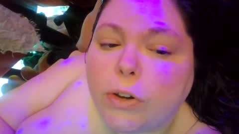 Snapshot of siofra chatting on 02/12/26, 06:03 Siofra online show from 02/12/26, 06:03