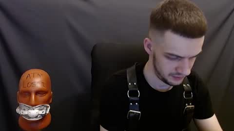 Snapshot of sir_damien chatting on 12/04/24, 05:33 Sir Damien online show from 12/04/24, 05:33