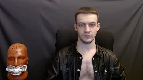 Snapshot of sir_damien chatting on 12/19/24, 02:23 Sir Damien online show from 12/19/24, 02:23