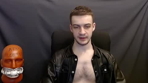 Snapshot of sir_damien chatting on 12/20/24, 03:03 Sir Damien online show from 12/20/24, 03:03