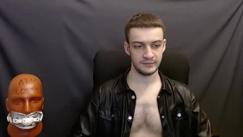 Snapshot of sir_damien chatting on 12/20/24, 08:34 Sir Damien online show from 12/20/24, 08:34