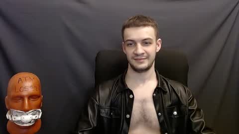 Snapshot of sir_damien chatting on 12/21/24, 02:41 Sir Damien online show from 12/21/24, 02:41