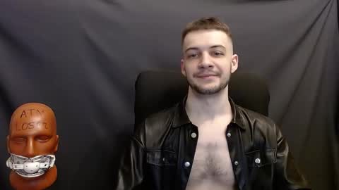 Snapshot of sir_damien chatting on 12/24/24, 08:38 Sir Damien online show from 12/24/24, 08:38