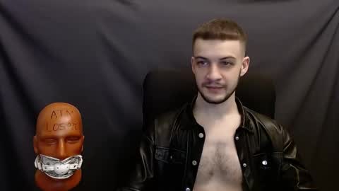 Snapshot of sir_damien chatting on 12/27/24, 08:39 Sir Damien online show from 12/27/24, 08:39