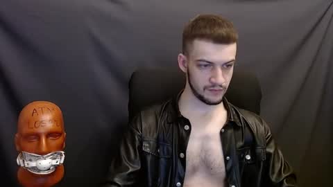 Snapshot of sir_damien chatting on 01/02/25, 02:22 Sir Damien online show from 01/02/25, 02:22